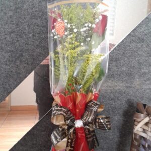 2 ROSAS EMBALADAS